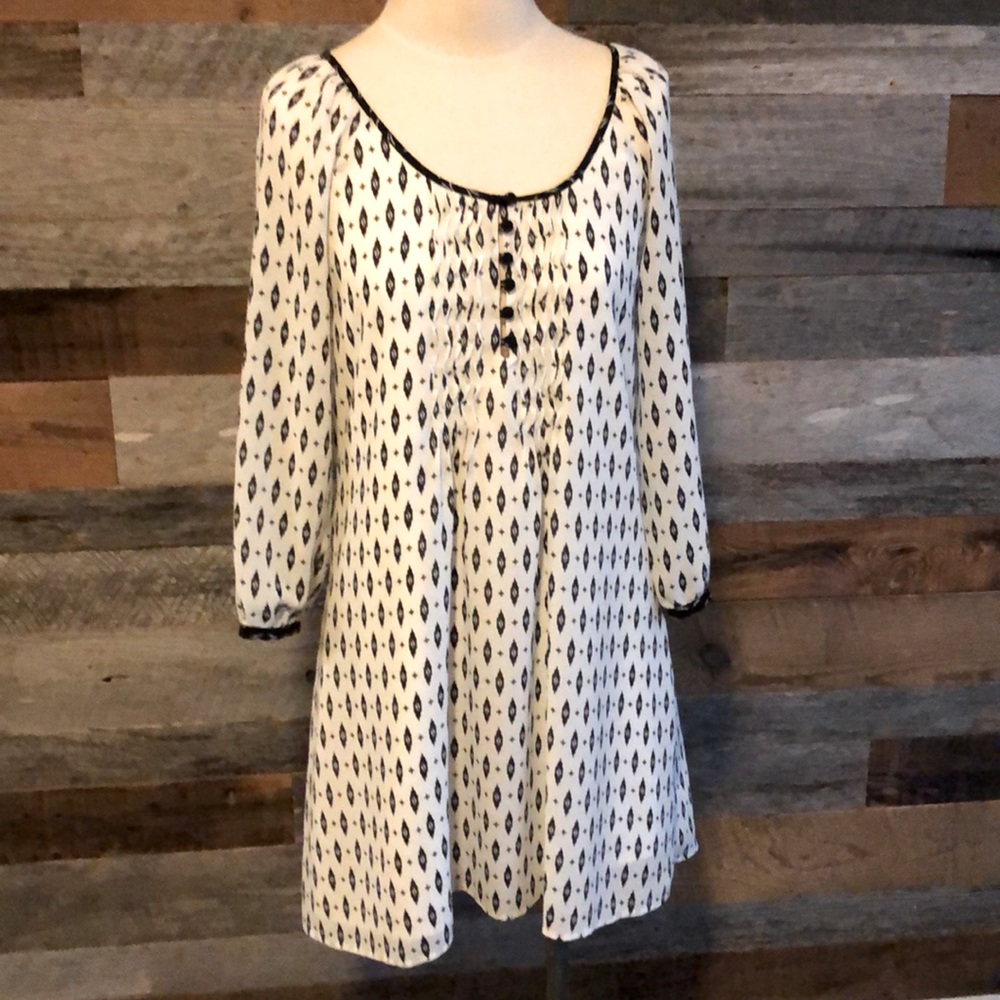 Sanctuary black and white pattern dress